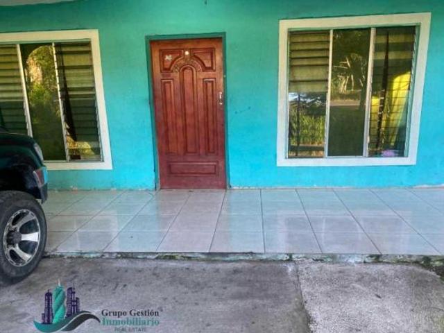 SE VENDE CASA 635m2, $55.000