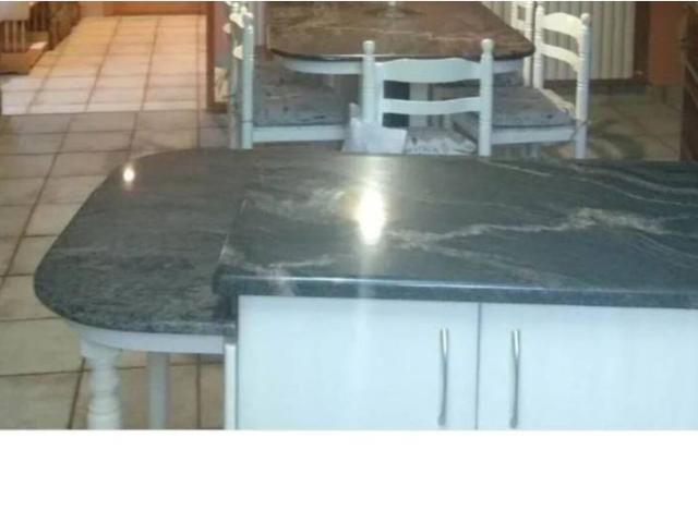 Casa en venta en Ceboliño, Ourense