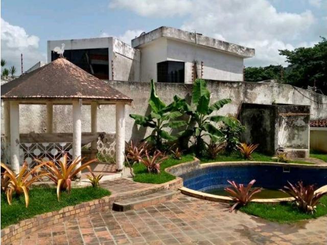 Casa en venta en Manongo, Valencia