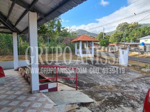 Se vende casa campestre en llano grande via a sora panama