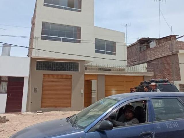 Casa venta en Cerro Colorado, Arequipa