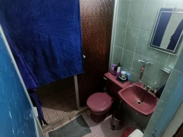 Se vende Casa con dos departamentos construidos en los reyes iztacala 4 rec 2 baños, patio, excele