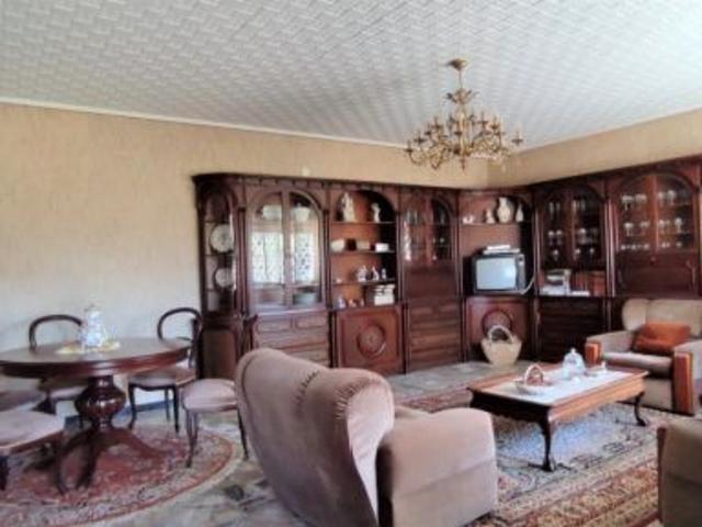 Casa en venta en Amoeiro, Souto