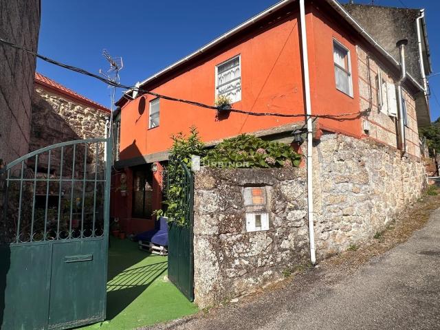Casa en venta en San Domingos de Ribadavia, O Ribeiro