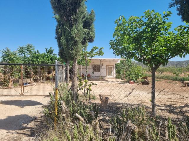Casa en venta en l'Alt Vinalopó / El Alto Vinalopó, Valencia