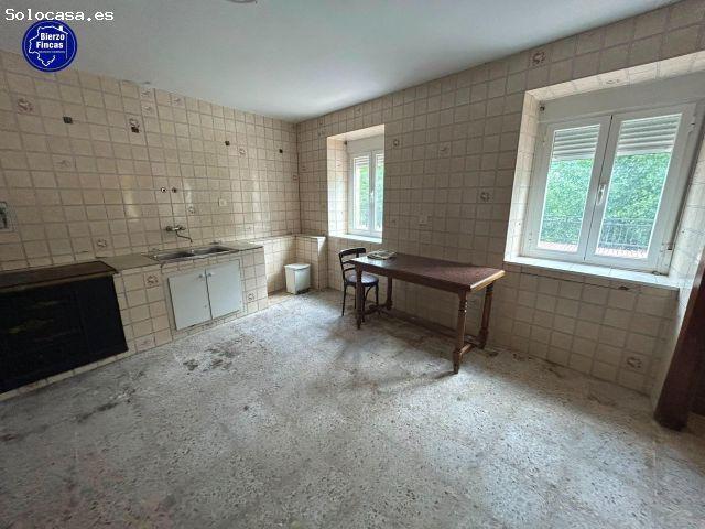 Casa en venta en Villadepalos, El Bierzo