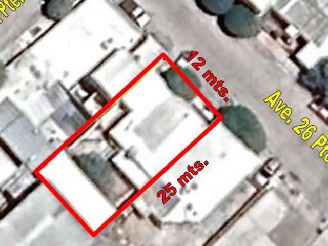 SE VENDE CASA / COPROPIEDAD 50%