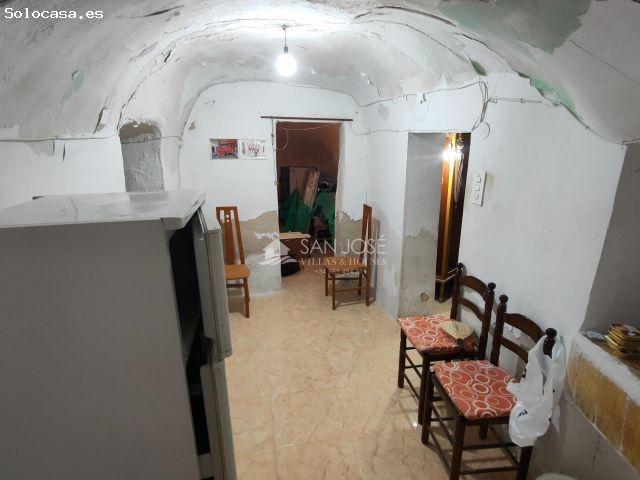Casa en venta en el Vinalopó Mitjà / El Vinalopó Medio, Valencia