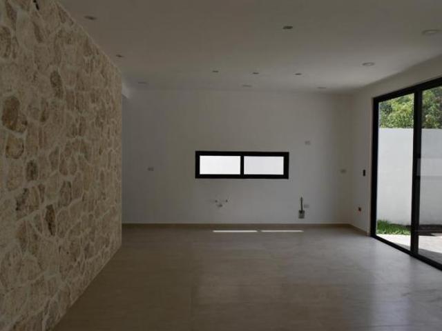 Se vende casa de 3 recamaras en residencial Vía Cumbres Cancun