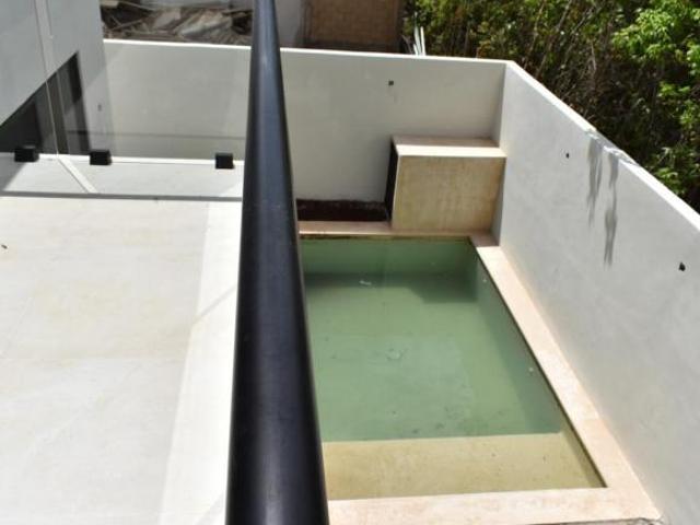 Se vende casa de 3 recamaras en residencial Vía Cumbres Cancun