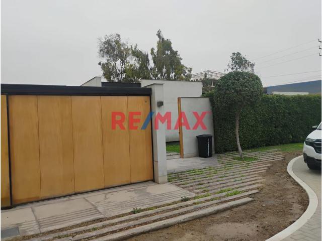 Casa venta en Fundo Paso Chico, Lurín