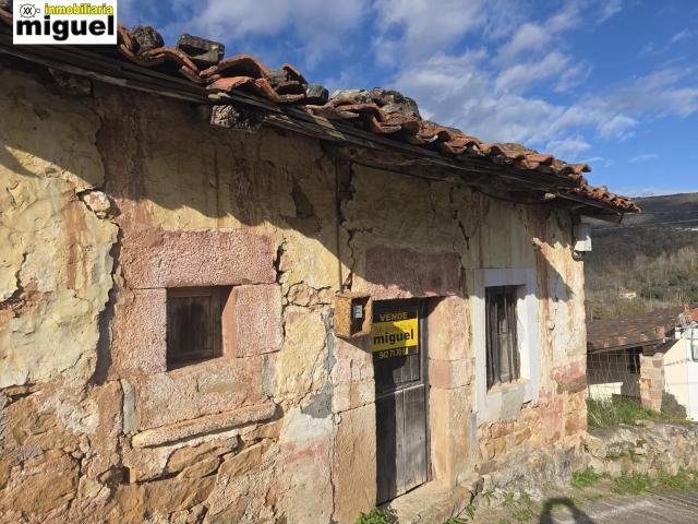 Casa en venta en Lamasón, Cantabria