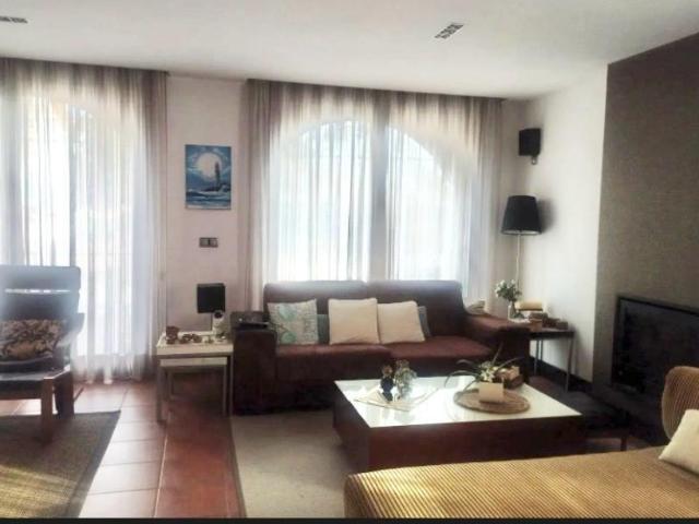 Casa en venta en Vigo, A Ceboleira