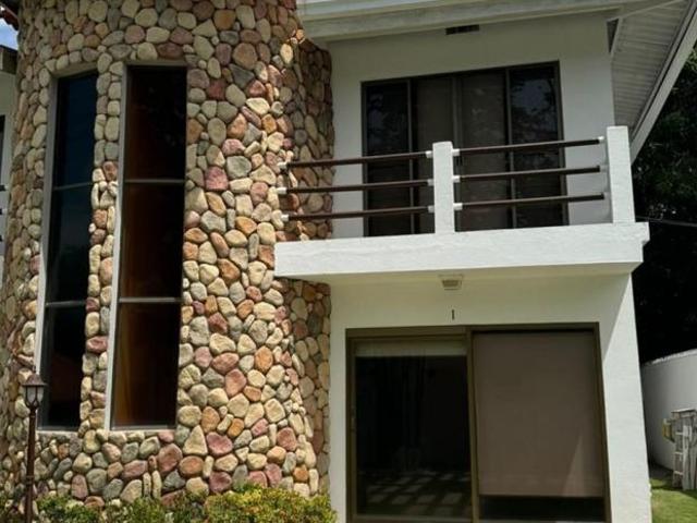 Se vende casa dúplex en playa palmar, san carlos. Panamá oeste