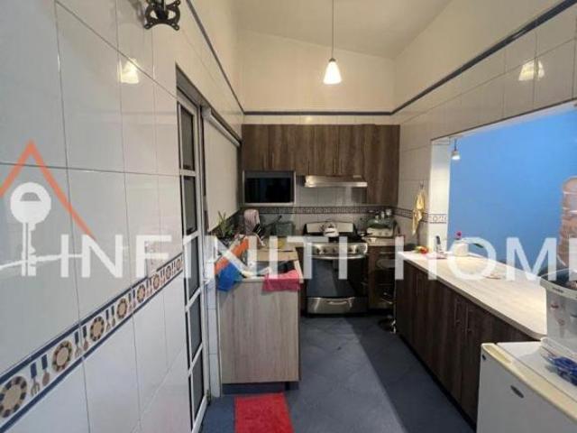 SE VENDE CASA DUPLEX EN UN SOLO NIVEL EN PRADOS DE COYOACAN