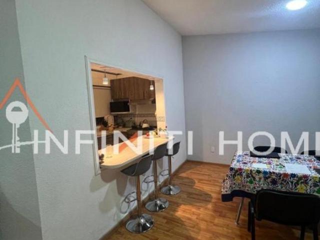 SE VENDE CASA DUPLEX EN UN SOLO NIVEL EN PRADOS DE COYOACAN