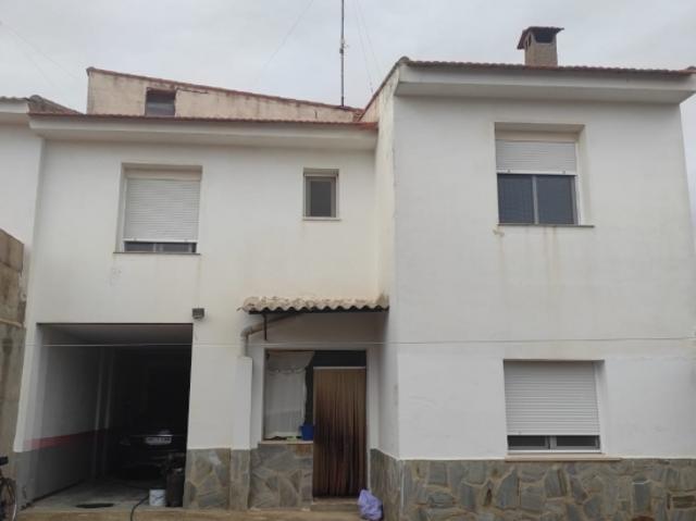 Casa en venta en El Provencio, Castilla-La Mancha