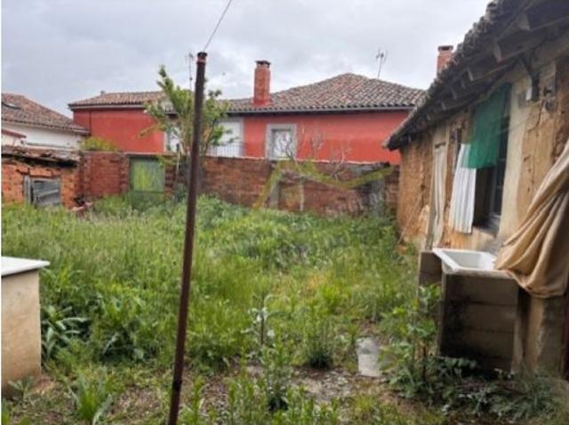 Casa en venta en Abia De Las Torres, Castilla y León