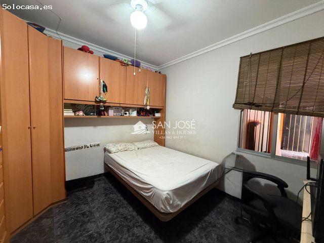 Casa en venta en el Vinalopó Mitjà / El Vinalopó Medio, Valencia
