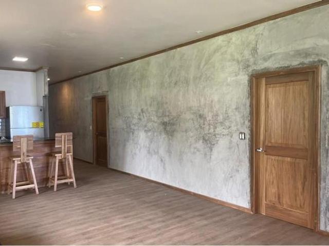 Se vende casa en bocas del toro