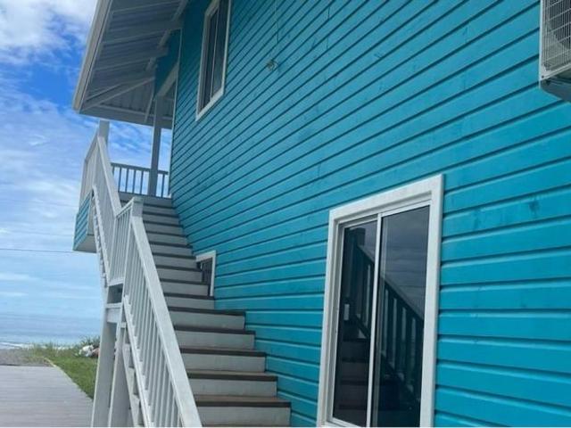 Se vende casa en bocas del toro