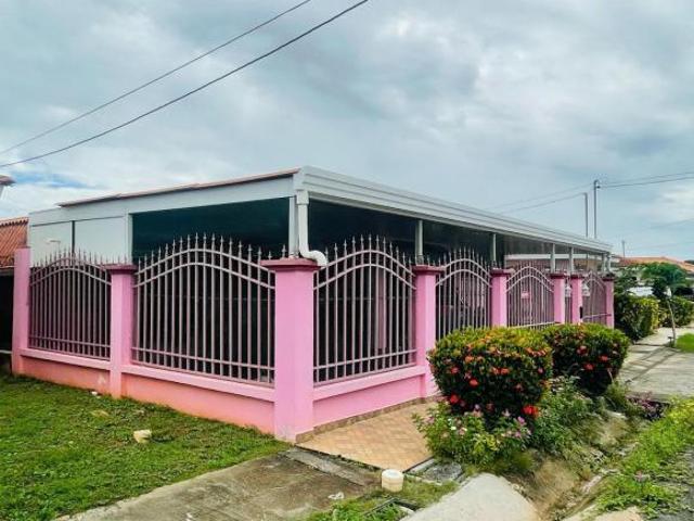 se vende casa en Chitré NMR