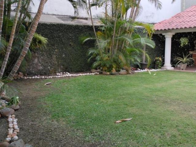SE VENDE CASA EN RESIDENCIAL AIPM DE POZA RICA