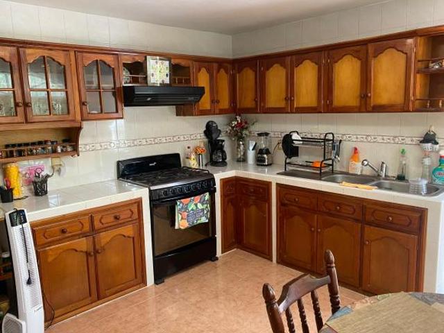 SE VENDE CASA EN RESIDENCIAL AIPM DE POZA RICA