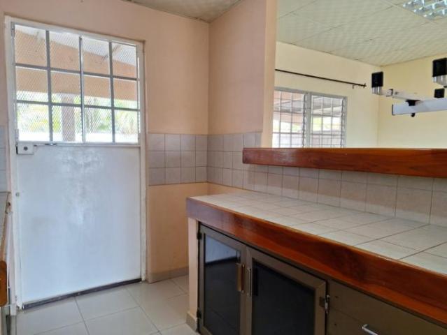 Se vende casa en el mirador de antón, coclé