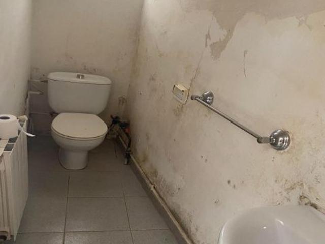 Casa en venta en Allueva, Aragón