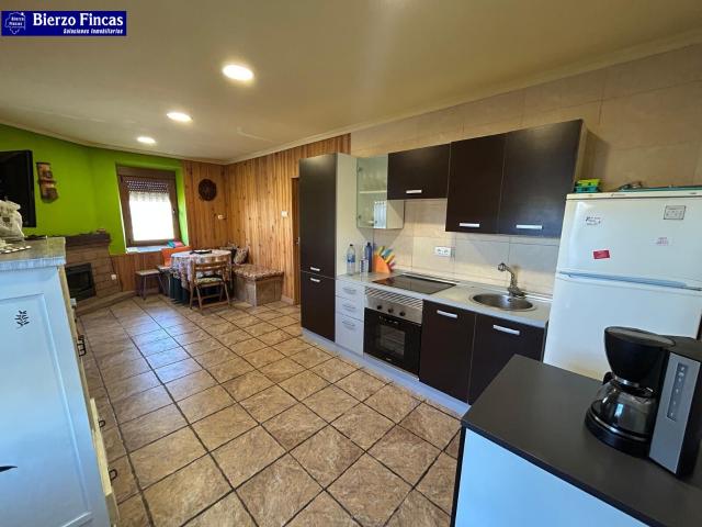 Casa en venta en Gradefes, Castilla y León