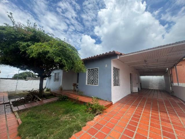 Casa en venta en Rafael Rangel, Trujillo