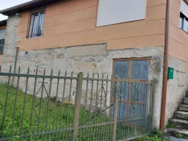 Casa en venta en Punxín, O Carballiño