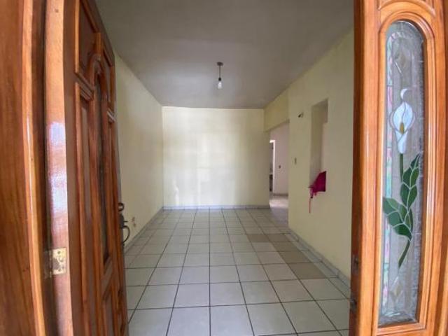 SE VENDE CASA EN MANZANILLO, JOYAS II, 4 RECAMARAS