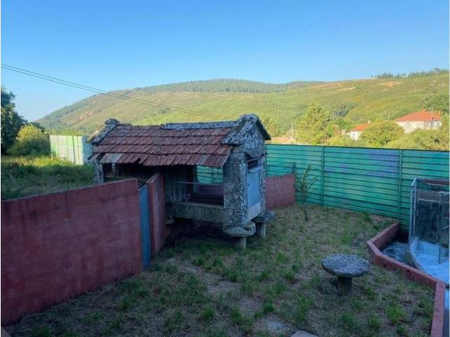 Casa en venta en Melón, O Retiro