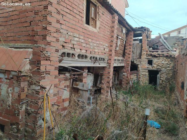 Casa en venta en Allueva, Aragón