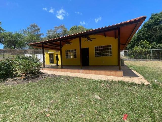 Se Vende Casa en Punta Barco