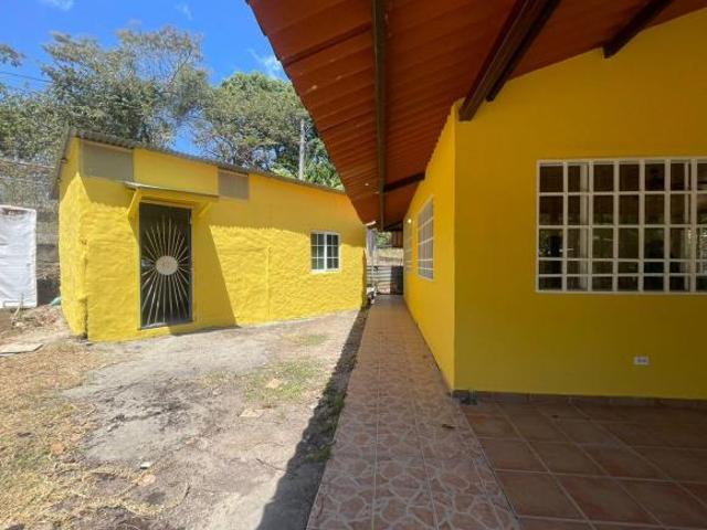 Se Vende Casa en Punta Barco