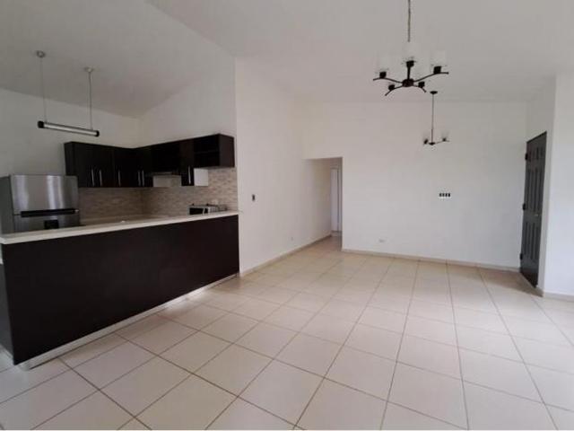 Se vende casa en residencial summer hills, puerto caimito, la chorrera