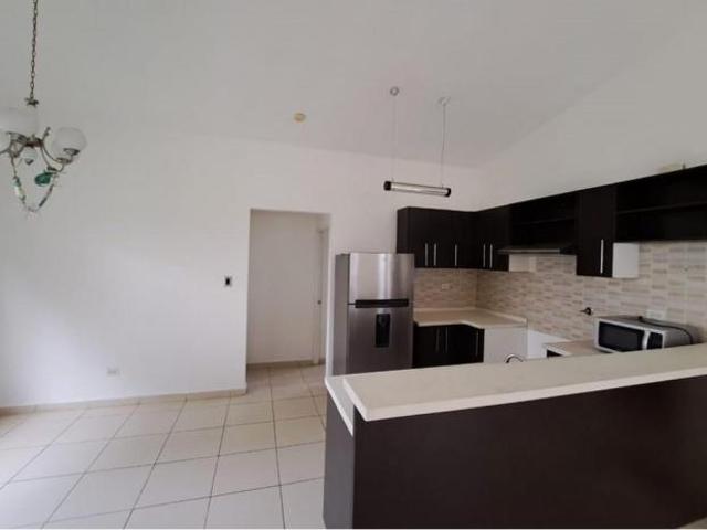 Se vende casa en residencial summer hills, puerto caimito, la chorrera