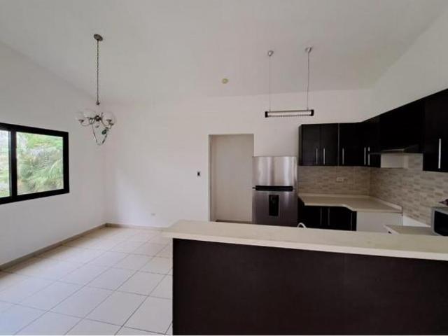 Se vende casa en residencial summer hills, puerto caimito, la chorrera