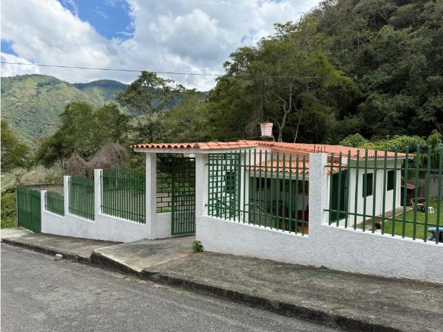 Casa en venta en Valera, Trujillo