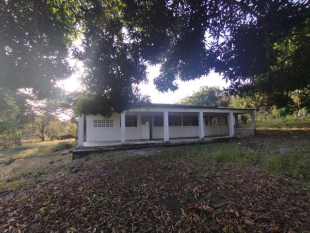 Se vende casa en santo domingo, las tablas, los santos