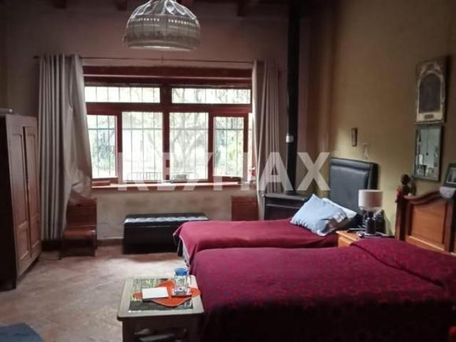 Se vende Casa estilo colonial en el centro de la ciudad