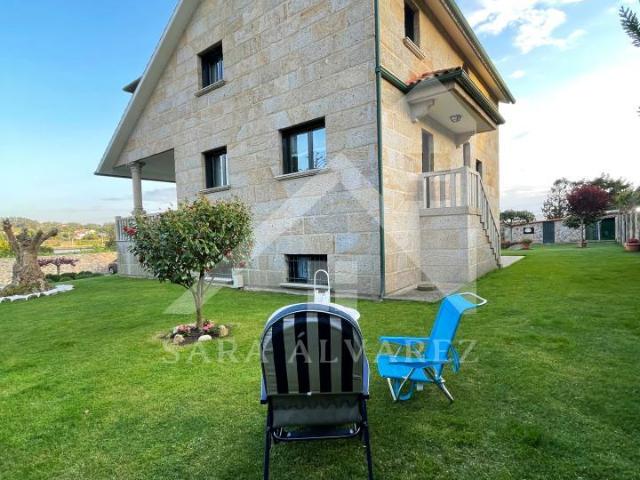 Casa en venta en Poio, Pontevedra