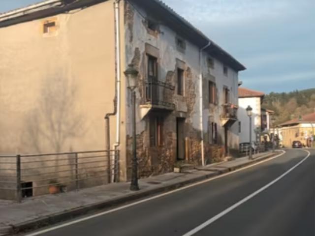 Casa en venta en Artzentales, Guipúzcoa