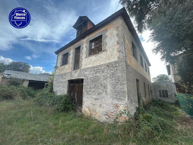 Casa en venta en Carucedo, León