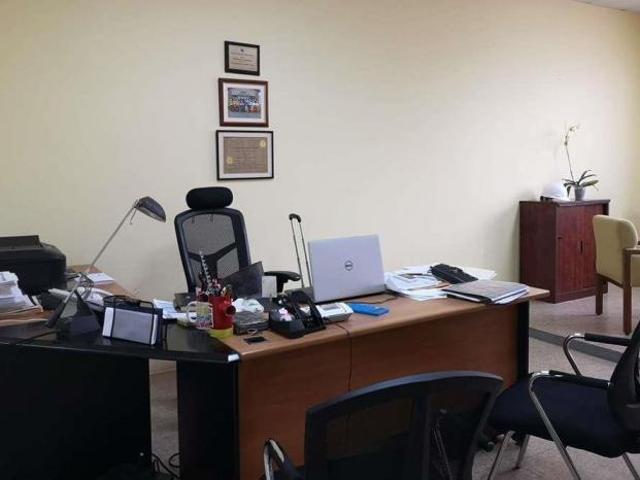 Se vende casa para uso comercial bethania camino real