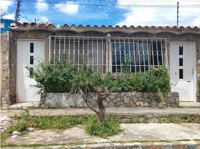 Casa en venta en Urbanización Simón Rodríguez, El Tigre