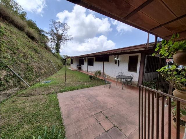 Casa en venta en La Mora, Miranda